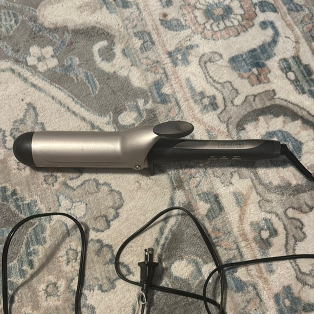 Extra large barrell Professional Curling Iron - Black and Silver